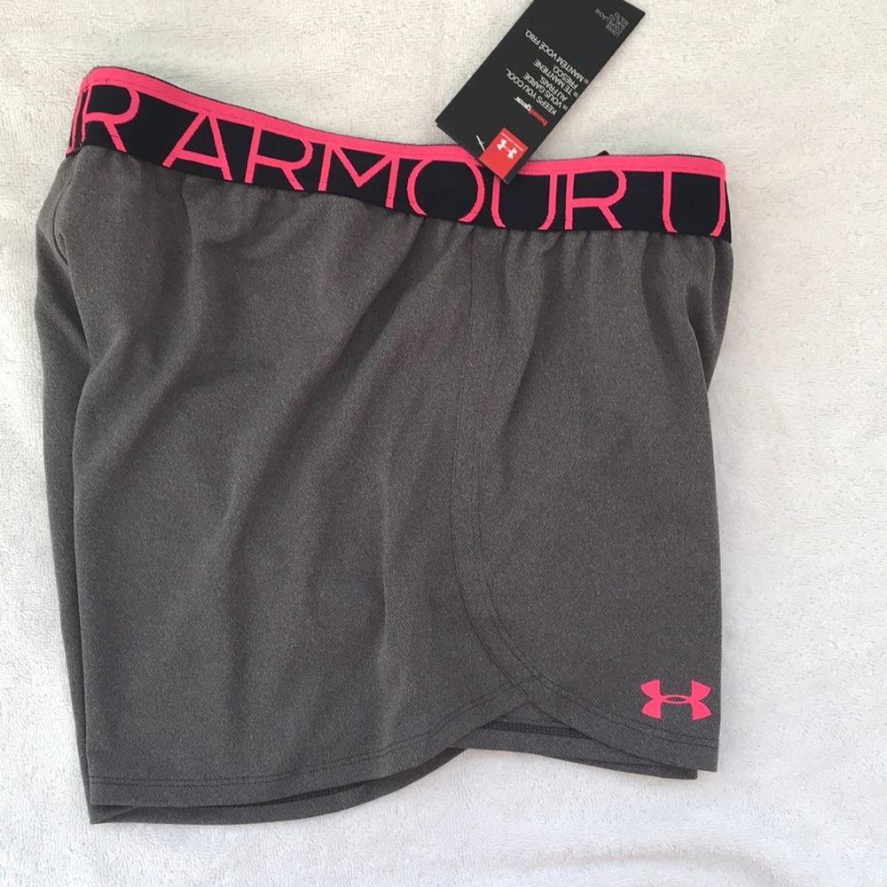 🌸2 for $30🌸 Under Armour shorts - Picture 2 of 2